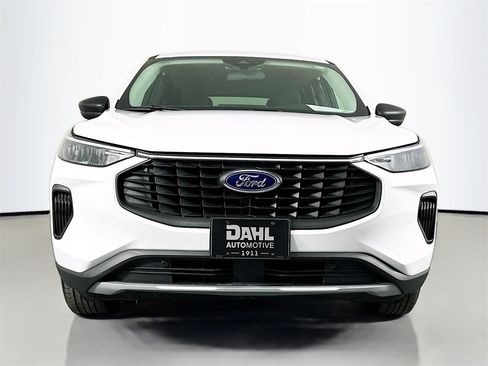 Used 2024 Ford Escape Active w/ Tech Pack #1 image 2