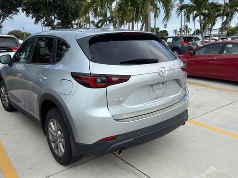 Used 2023 MAZDA CX-5 AWD 2.5 S w/ Select Package image 6