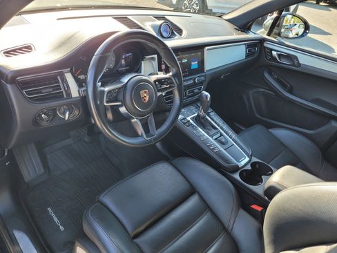 Used 2020 Porsche Macan S image 7