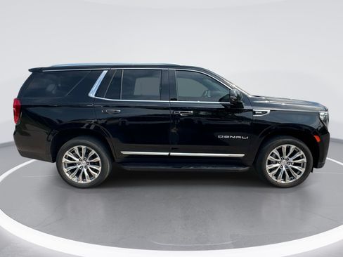 Used 2023 GMC Yukon Denali AWD/4WD image 9