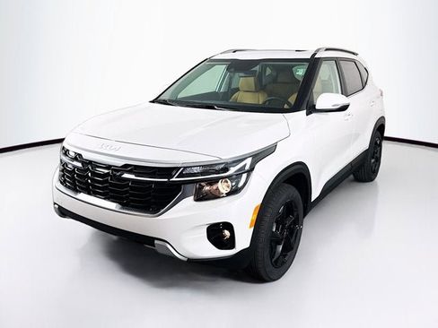 New 2026 Kia Seltos EX image 1