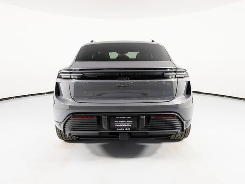 New 2025 Porsche Macan Turbo Electric image 9