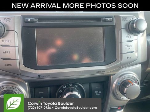 Used 2016 Toyota 4Runner SR5 AWD/4WD image 10