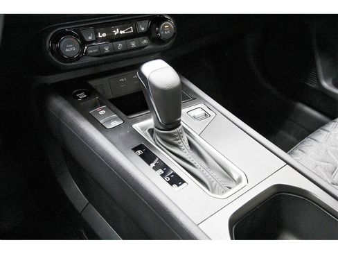 New 2026 Nissan Kicks SV w/ SV Premium Package image 28