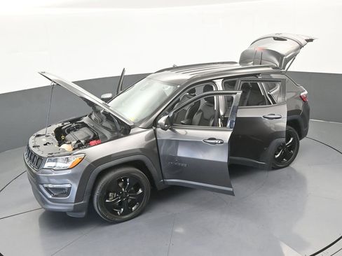 Used 2021 Jeep Compass Latitude image 57
