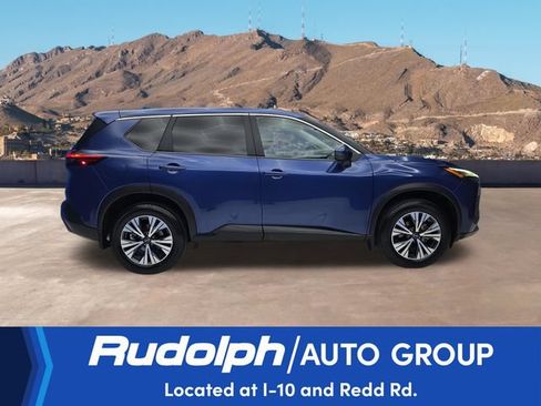 Used 2022 Nissan Rogue SV FWD image 6