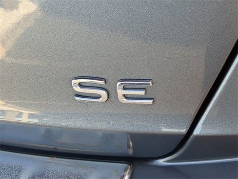 Certified 2023 Volkswagen Jetta SE image 10