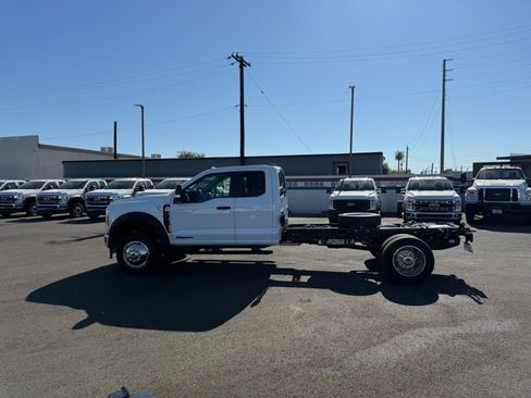 New 2026 Ford F550 4x4 Supercab Super Duty image 4