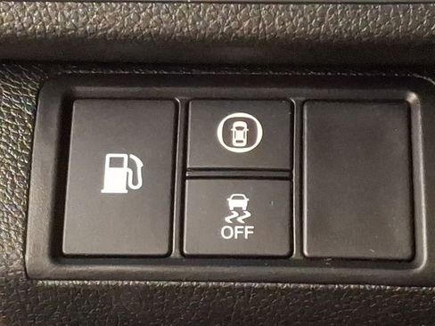 Certified 2019 Honda Insight Touring image 27