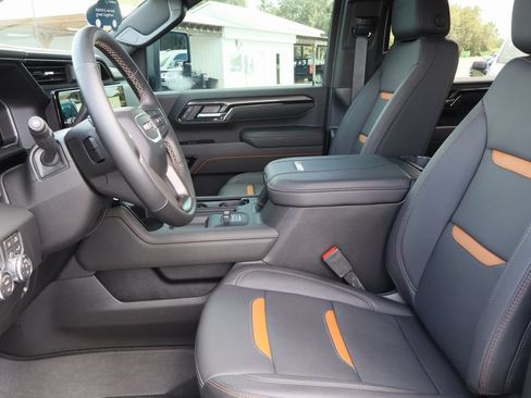 Certified 2026 GMC Sierra 2500 AT4 w/ AT4 Premium Plus Package AWD/4WD image 22