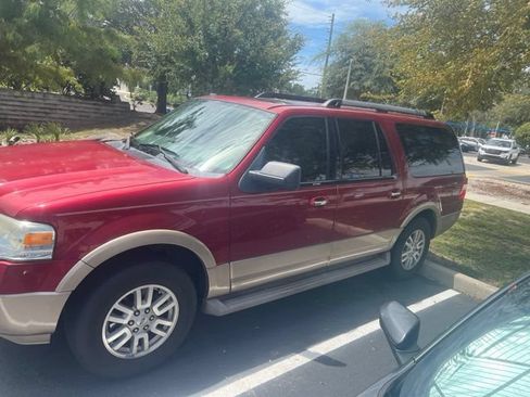 Used 2014 Ford Expedition EL XLT w/ Equipment Group 201A RWD image 2