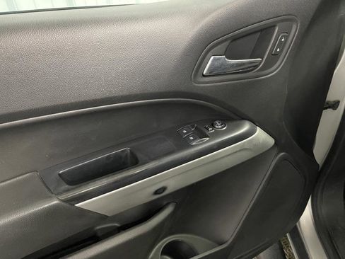 Used 2018 Chevrolet Colorado LT w/ LT Convenience Package image 28