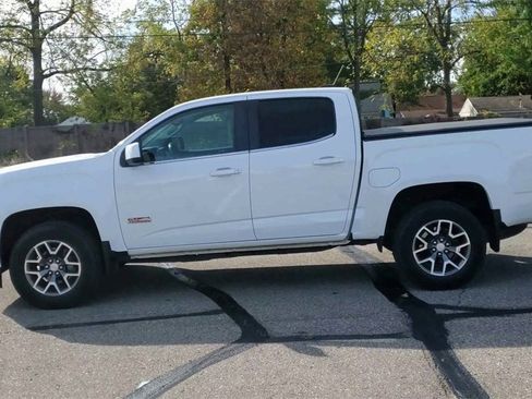 Certified 2018 GMC Canyon All Terrain w/ Trailering Package image 5