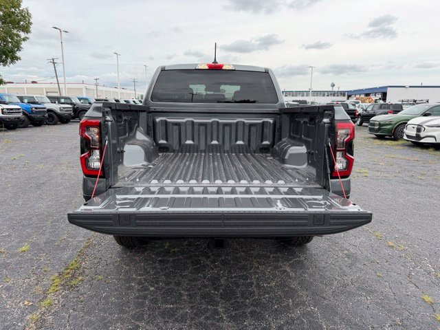 New 2026 Ford Ranger XLT w/ Black Appearance Package RWD image 8