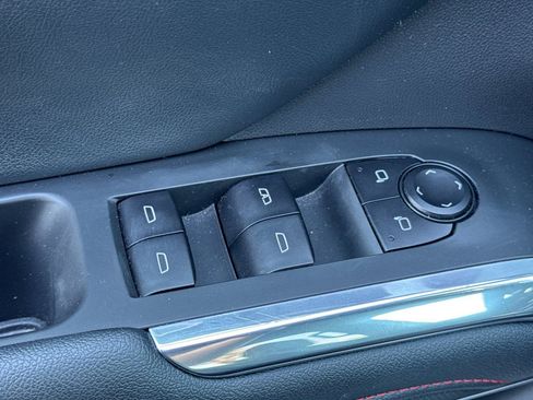 Used 2025 Chevrolet Traverse Z71 AWD/4WD image 13