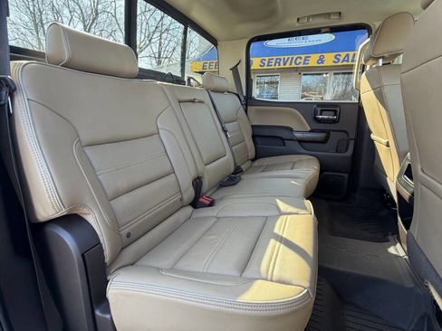 Used 2018 GMC Sierra 3500 Denali w/ Duramax Plus Package image 18