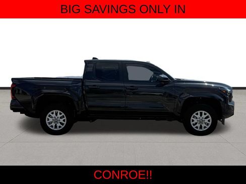 Used 2026 Toyota Tacoma SR5 AWD/4WD image 4