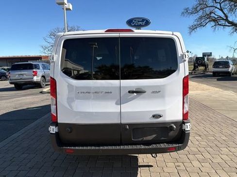 Used 2024 Ford Transit 350 XLT image 4