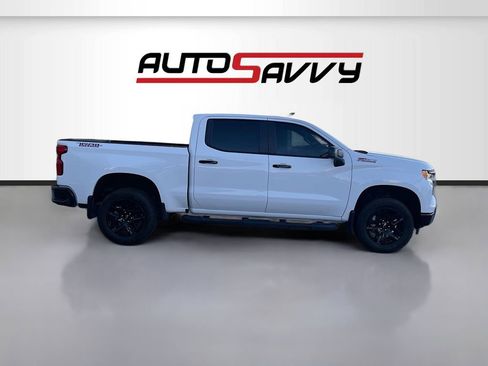 Used 2025 Chevrolet Silverado 1500 LT Trail Boss w/ Convenience Package II AWD/4WD image 8