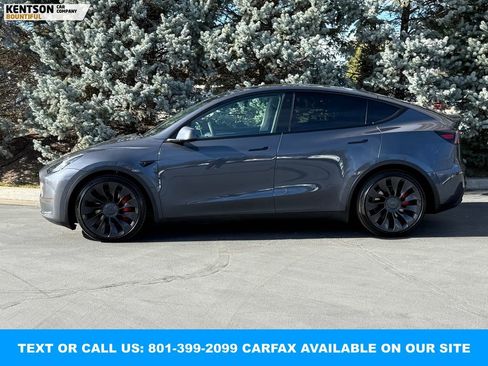 Used 2022 Tesla Model Y Performance image 4