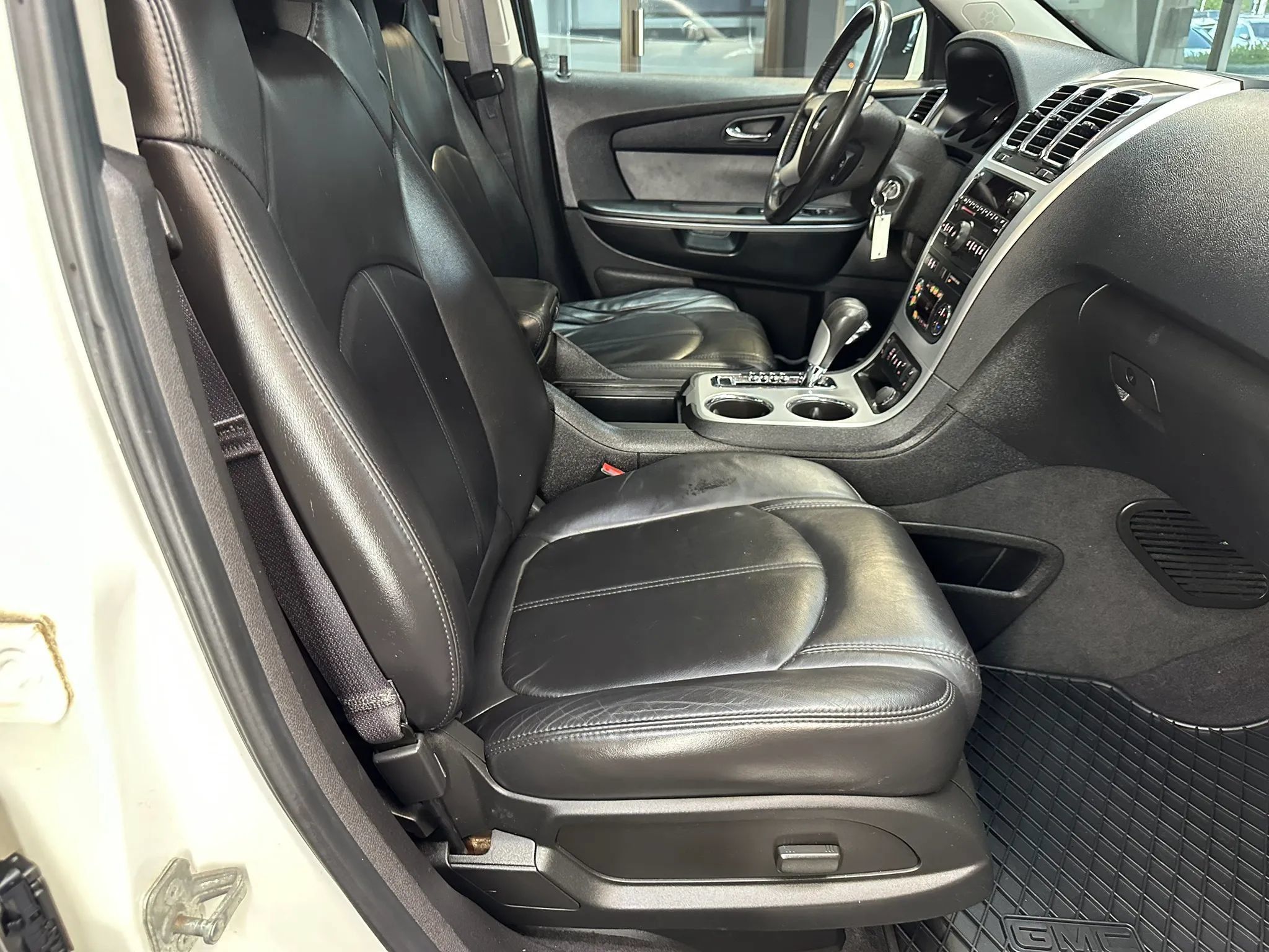 Used 2012 GMC Acadia SLT AWD/4WD image 40