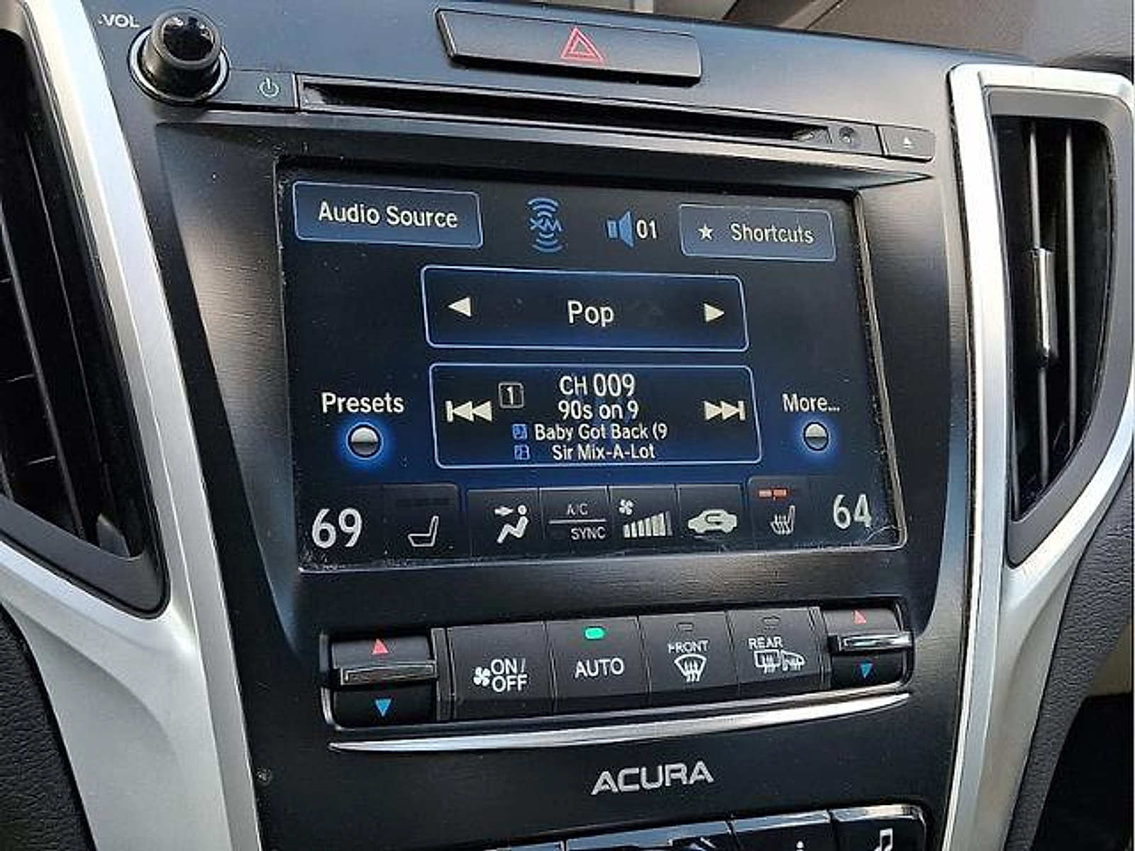 Used 2015 Acura TLX FWD image 18