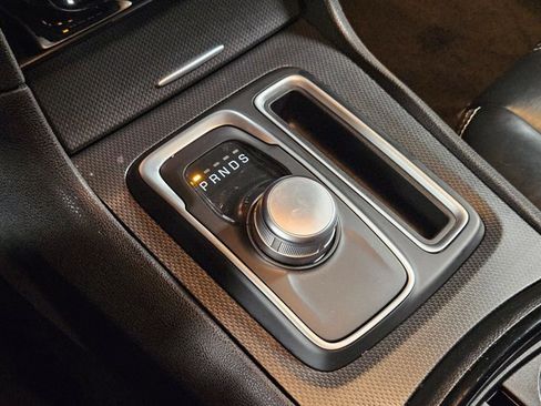 Used 2016 Chrysler 300 S image 12