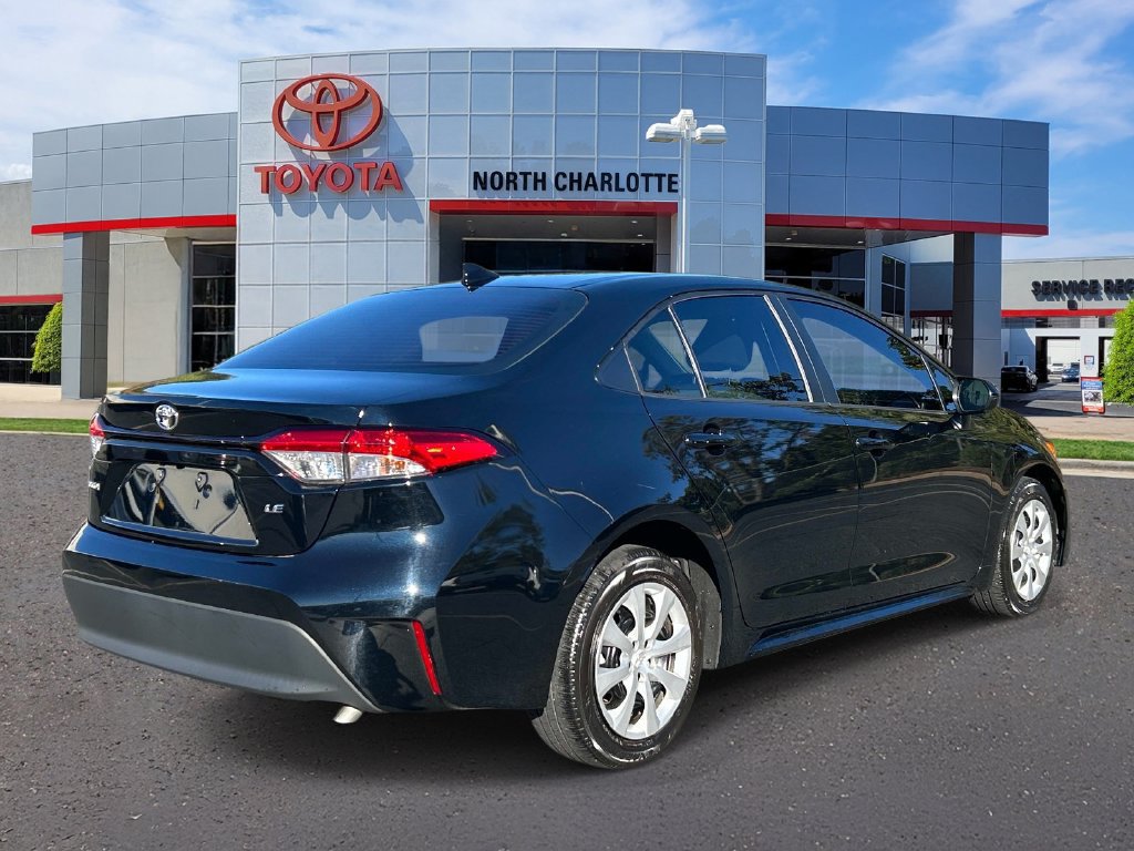 Used 2024 Toyota Corolla LE FWD image 7