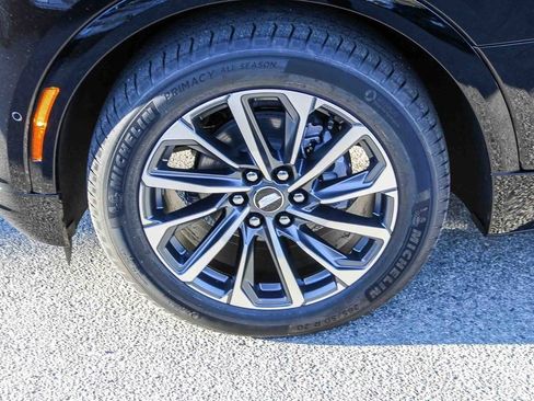 New 2026 Cadillac Lyriq Sport image 9