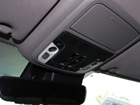 Used 2023 Honda Ridgeline RTL-E image 35