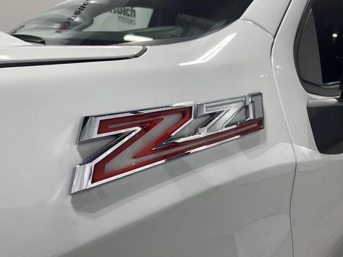 Used 2024 Chevrolet Silverado 1500 LT Trail Boss image 10