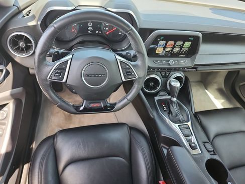 Used 2018 Chevrolet Camaro SS RWD image 19