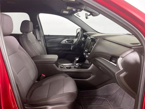 Used 2022 Chevrolet Traverse LT w/ Midnight/Sport Edition AWD/4WD image 28