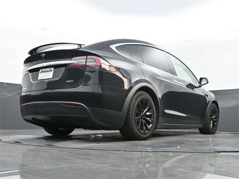 Used 2017 Tesla Model X 100D image 11