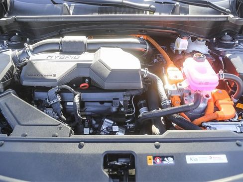 Used 2023 Kia Sportage LX image 27