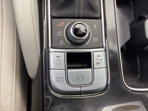Used 2021 Kia Telluride EX w/ EX Premium Package AWD/4WD image 25