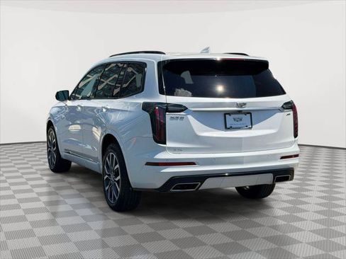 Used 2024 Cadillac XT6 Sport AWD/4WD image 5