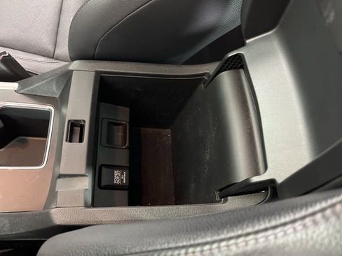 Used 2014 Honda Accord EX-L image 29