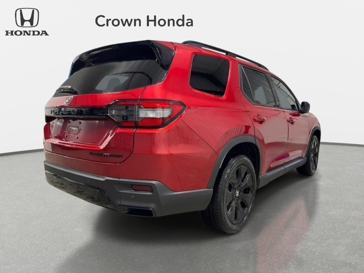 New 2026 Honda Pilot Black Edition image 5