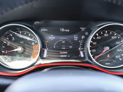 Used 2019 Jeep Compass Trailhawk AWD/4WD image 28