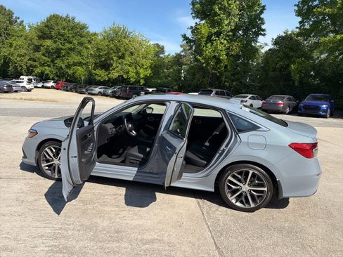 Used 2024 Honda Civic Touring image 16