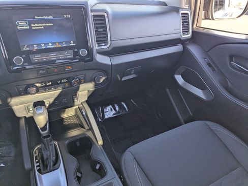 Certified 2024 Nissan Frontier SV w/ SV Convenience Package image 13