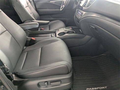 Used 2023 Honda Passport EX-L image 34