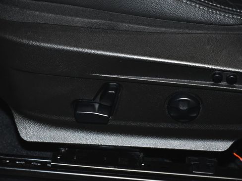 Used 2023 Alfa Romeo Stelvio Veloce image 49