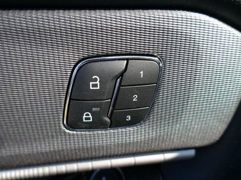 New 2025 Ford Explorer ST-Line w/ Premium Package image 17