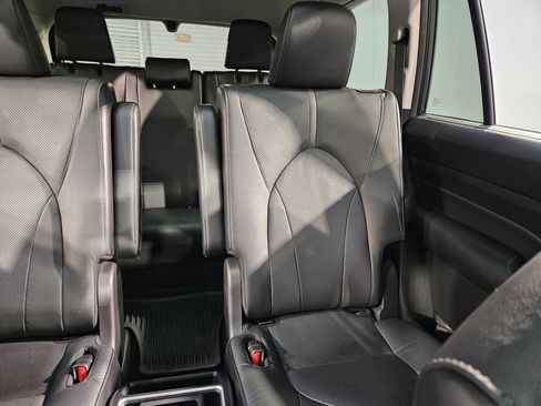 Used 2024 Toyota Grand Highlander AWD image 14