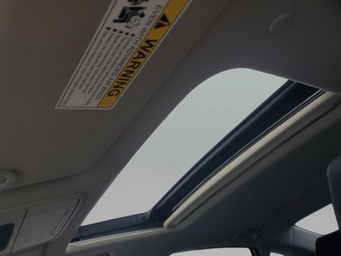 New 2025 Honda Accord SE image 22