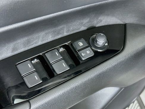 Used 2025 MAZDA CX-5 AWD 2.5 S w/ Select Package image 15