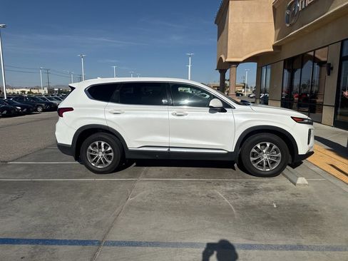 Used 2020 Hyundai Santa Fe SEL FWD image 5