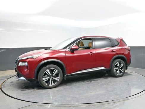 Used 2022 Nissan Rogue Platinum w/ Head-Up Display Package AWD/4WD image 9
